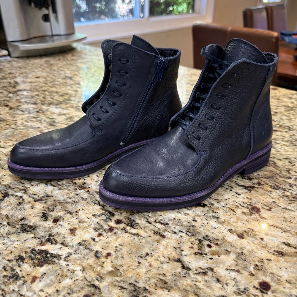 John Fluevog booties rich indigo size 7